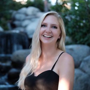 Meet your Posher, Sierra